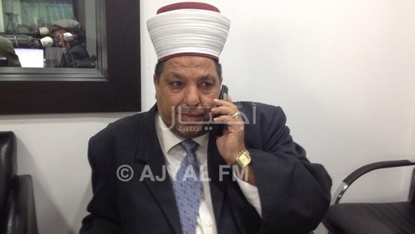 الشيخ ادعيس: لا تهنئوني في الصحف!